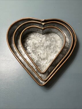 Galvanized Heart Trays with Bronze Trim